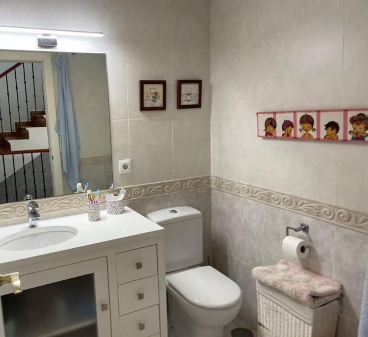 Casa En Ruta De La Plata Con Piscina Comunitaria Villa Guillena Luaran gambar